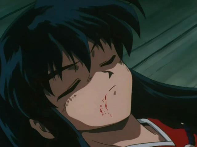 Otaku Gallery  / Anime e Manga / Inu-Yasha / Screen Shots / Episodi / 013 - L`enigma della luna nuova! Inuyasha dai capelli neri! / 172.jpg